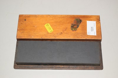 Lot 101 - Sharpening stone