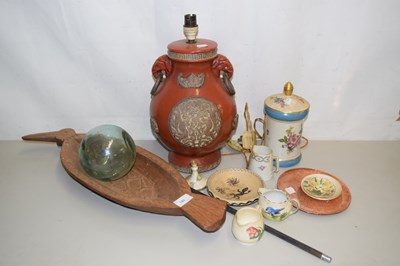 Lot 180 - Mixed Lot: An Italian table lamp base, various...