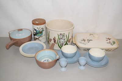 Lot 194 - Mixed Lot: Langley table wares, Portmeirion...
