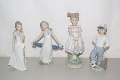 Lot 210 - A group of four Lladro figures