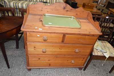 Lot 335 - A pine galleried back five drawer chest