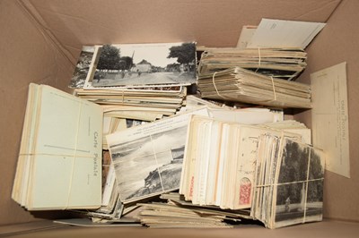 Lot 378 - Box of mainly French topographical postcards
