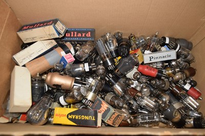 Lot 594 - Box of various radio valves