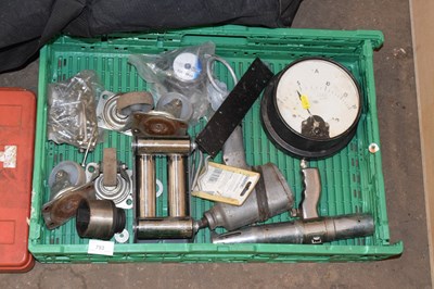 Lot 793 - Box of mixed items including pressure gauge,...