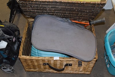 Lot 809 - Wicker picnic hamper, cool bags
