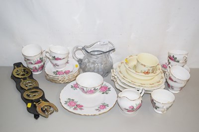 Lot 27 - Mixed Lot: Bunnikins table wares, Royal Vale...
