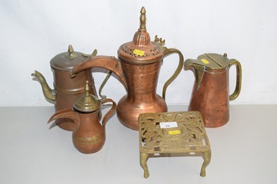 Lot 28 - A group of various copper and brass wares to...
