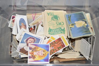 Lot 84 - Box of assorted cigarette and tea cards