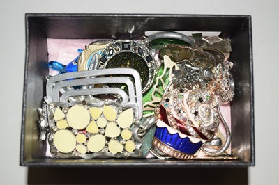 Lot 137 - Box of various costume jewellery pendants