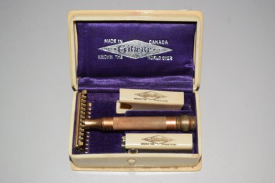 Lot 158 - A vintage Gillette razor in ivorine case