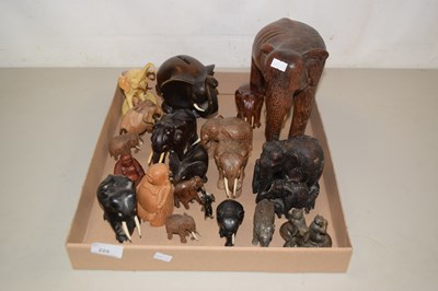 Lot 225 - A quantity of various elephant models