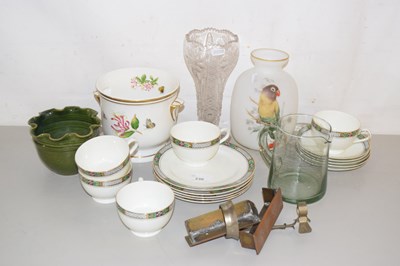 Lot 230 - Mixed Lot: Various tea wares, glass vases etc