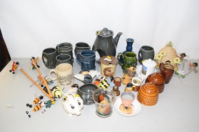 Lot 247 - Quantity of Holkham Pottery tea wares and...