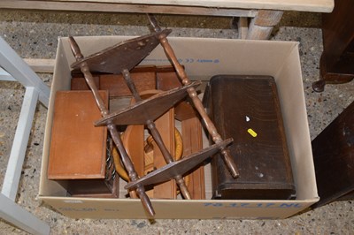 Lot 372 - Box of various mixed items to include...