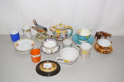Lot 522 - Various tea wares, wall plaque etc