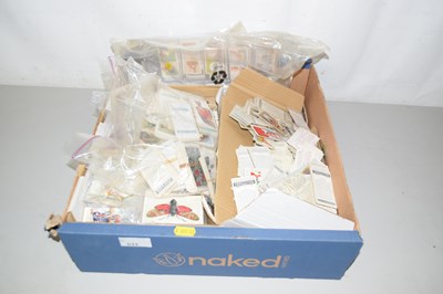Lot 533 - A box of cigarette cards