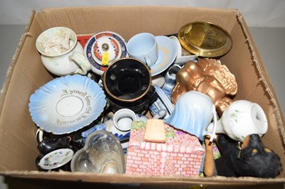 Lot 623 - One box of various house clearance china