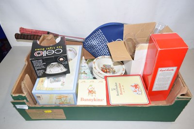 Lot 629 - Box of mixed items to include Wedgwood Peter...