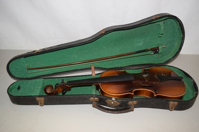 Lot 685 - Cased students violin