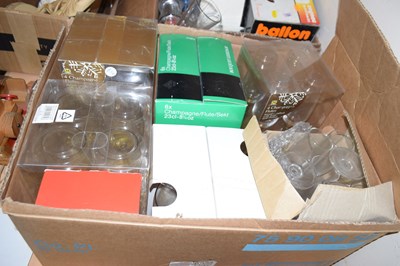 Lot 692 - One box of assorted glass wares