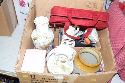 Lot 714 - Box of various ceramics to include a pair of...
