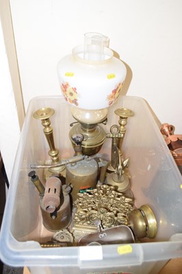 Lot 720 - Mixed Lot: Oil lamp, brass candle sticks, blow...