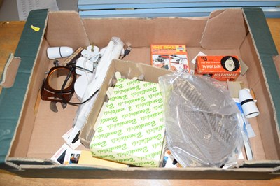 Lot 778 - A box of mixed items to include cutlery etc