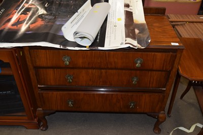 Lot 783 - Walnut veneered three drawer chest
