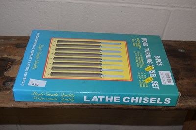 Lot 830 - A wood turning chisel set