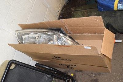 Lot 847 - A pair of Renault Manga headlights