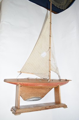 Lot 262 - A model of the yacht Ailsa with plaque that...