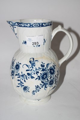 Lot 293 - A Lowestoft porcelain jug decorated with...