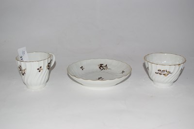Lot 313 - Worcester porcelain trio