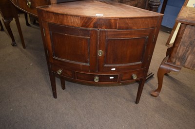 Lot 455 - A Georgian mahogany former corner wash stand...
