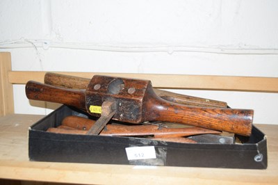Lot 512 - Quantity of woodworking hand tools