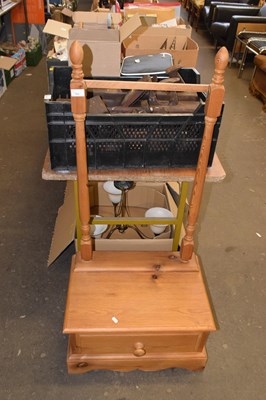 Lot 762 - A pine cheval mirror stand