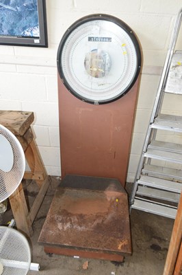 Lot 851 - Pair of large Stevens 100kg scales