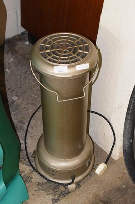 Lot 874 - An electric heater